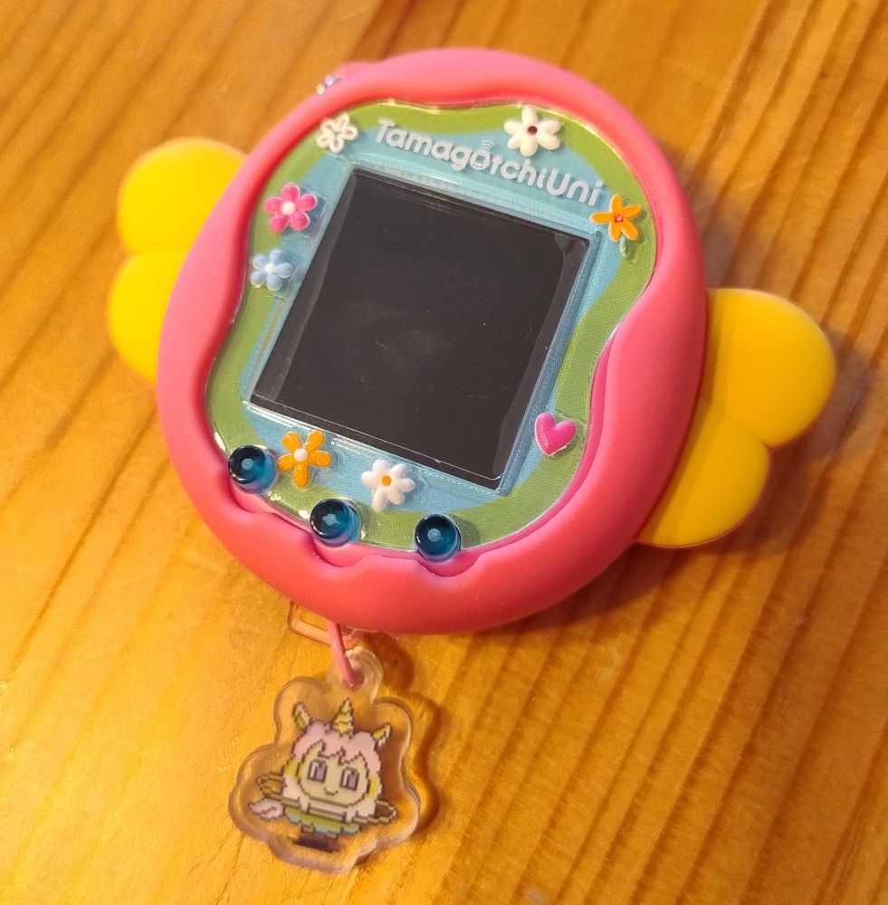 Tamagotchi Uni Pink