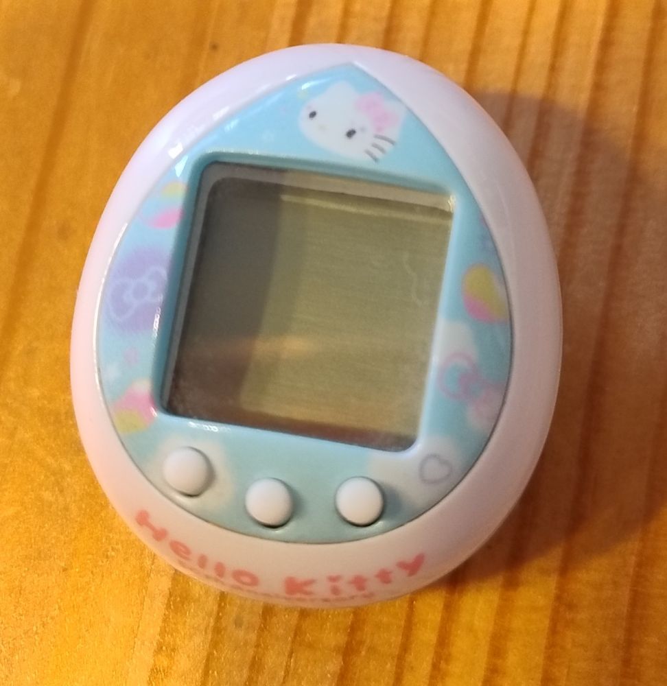Tamagotchi Hello Kitty Blau